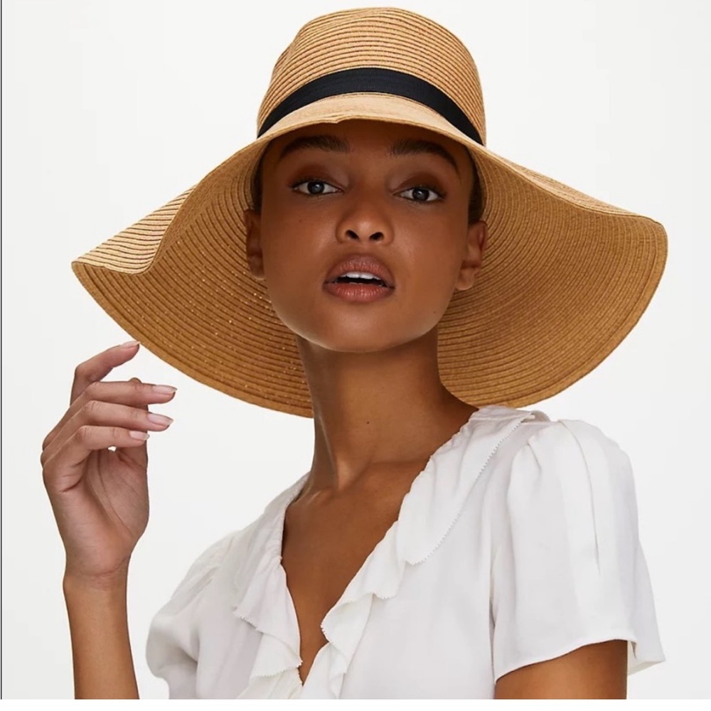 NWOT Aritzia Main Character Raven Natural Straw Beach Hat Handwoven Cottagecore